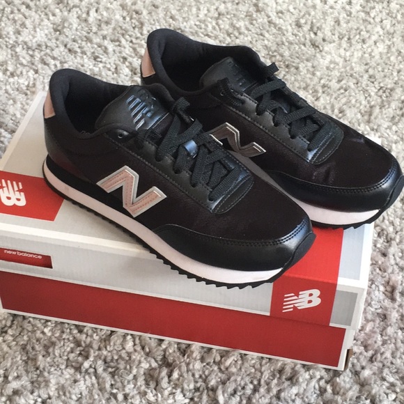 new balance 501 black pink